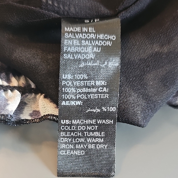 White House Black Market Animal Print Blouse - Picture 6 of 7